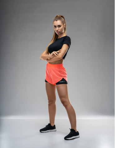 Szorty - Szorty sportowe damskie krótkie dwuwarstwowe na trening WZÓR - produkt 4