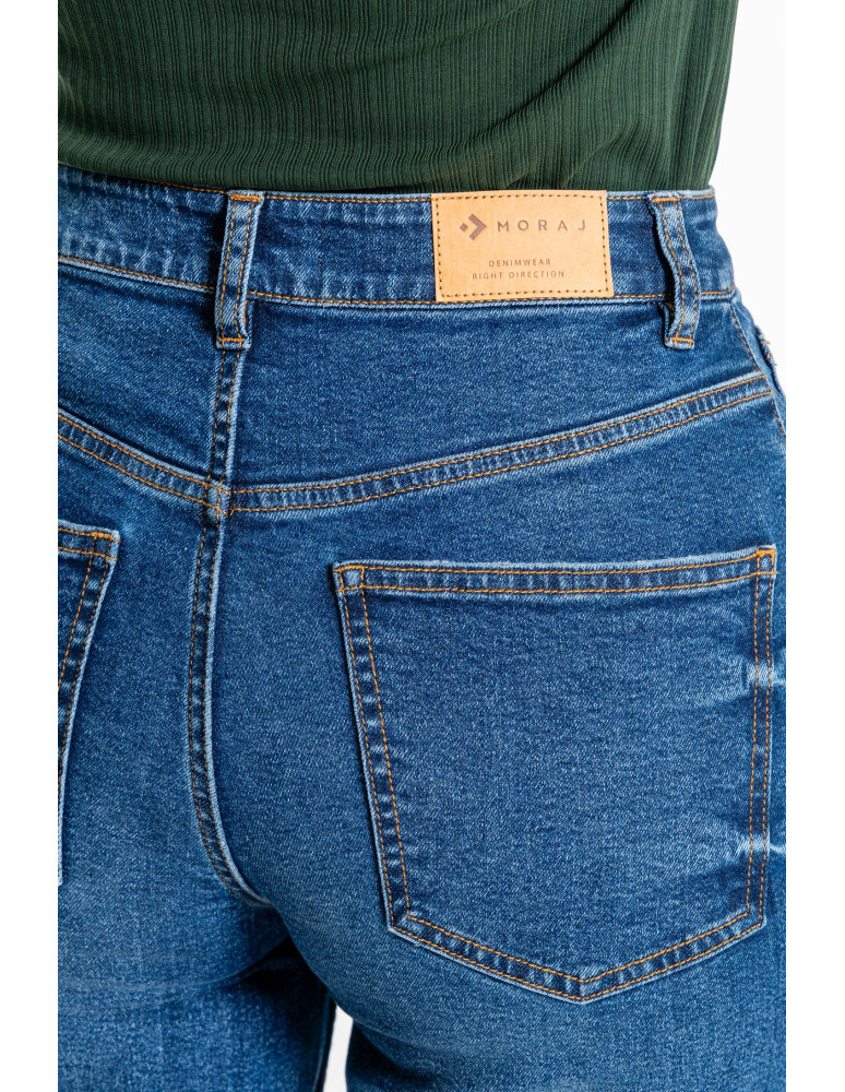 Spodnie - Damskie spodnie jeansowe mom fit NIEBIESKI - produkt moraj.pl 6