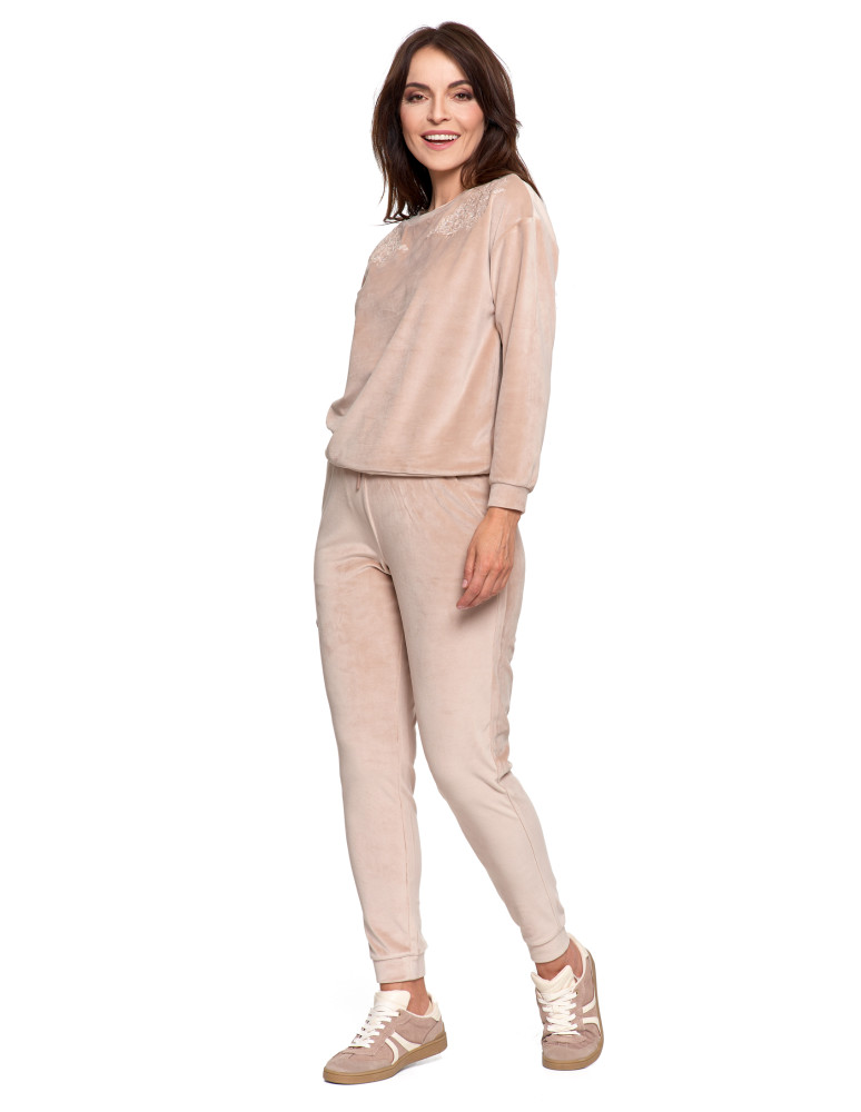 Bluzy - Bluza damska welurowa bez kaptura z haftem BEŻOWY - produkt moraj.pl 10