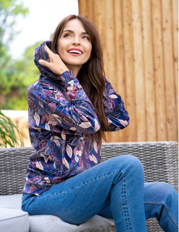 Bluzy - Damska bluza welurowa z kapturem WZÓR - produkt 1