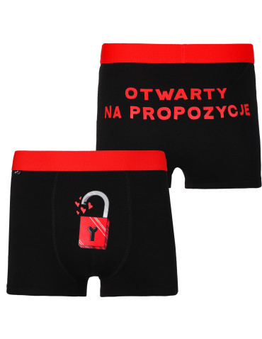 Bokserki dopasowane - Bokserki męskie walentynkowe zabawne z kłódką i napisem CZARNY - produkt 1