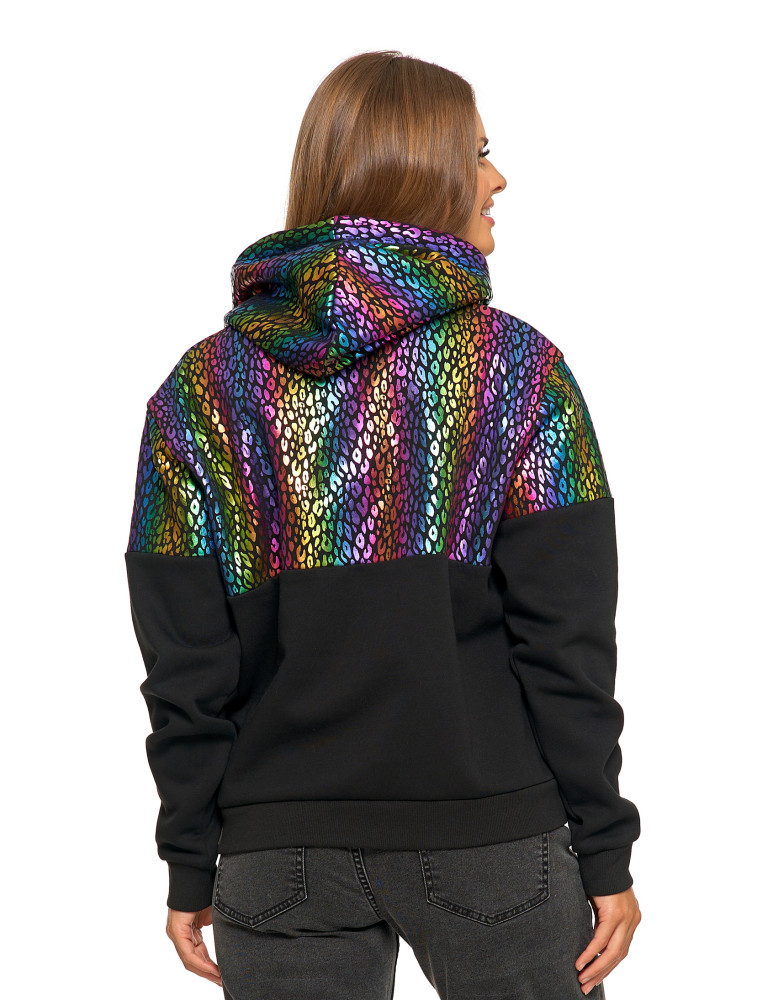 Bluzy - Damska bluza z kapturem ocieplana z motywem graficznym WIELOKOLOROWY - produkt moraj.pl 2